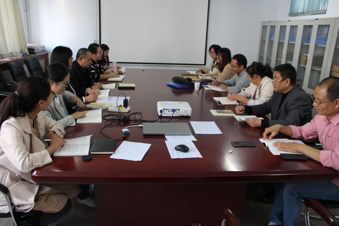 说明: E:化工学院2019xia主题教育主题教育-集中学习IMG_3445.JPG